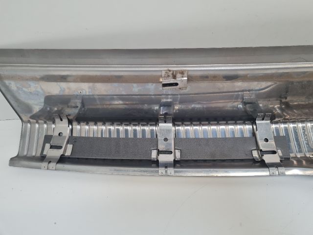 bontott VW GOLF IV Küszöb Burkolat