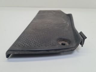 bontott VW GOLF IV Lábtámasz Burkolat