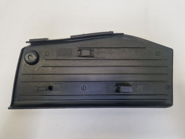 bontott VW GOLF IV Lábtámasz Burkolat