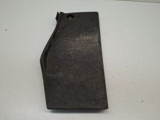 bontott VW GOLF IV Lábtámasz Burkolat