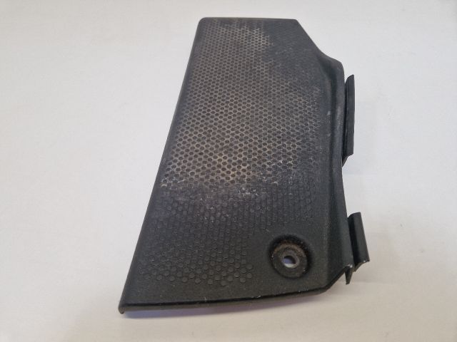 bontott VW GOLF IV Lábtámasz Burkolat