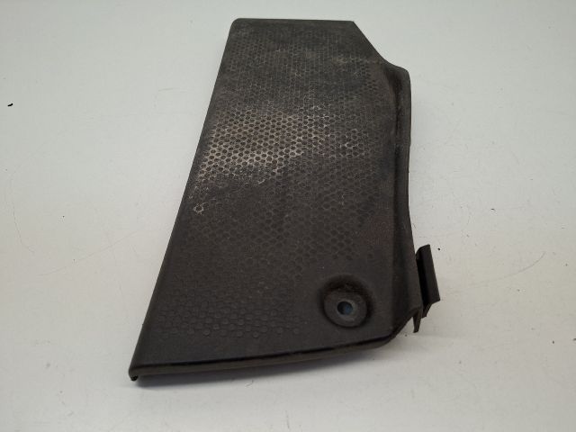 bontott VW GOLF IV Lábtámasz Burkolat
