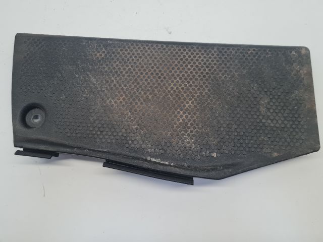 bontott VW GOLF IV Lábtámasz Burkolat