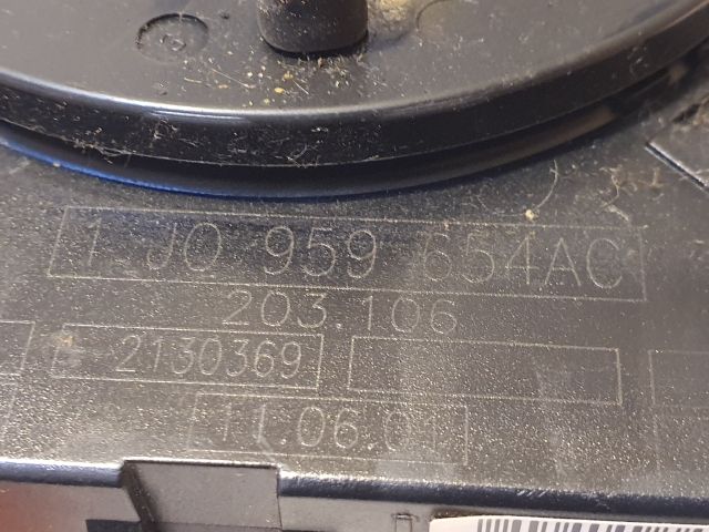 bontott VW GOLF IV Légzsák Átvezető Szalagkábel