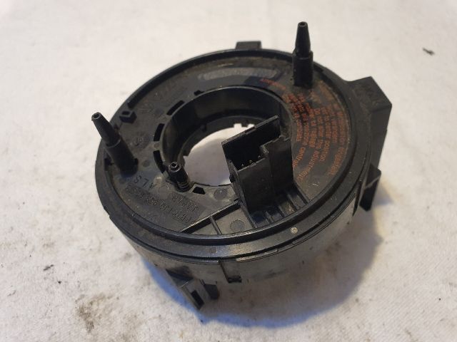 bontott VW GOLF IV Légzsák Átvezető Szalagkábel