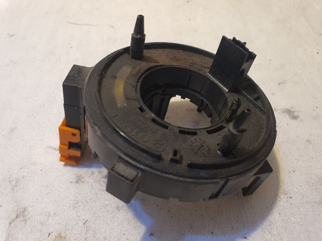 bontott VW GOLF IV Légzsák Átvezető Szalagkábel