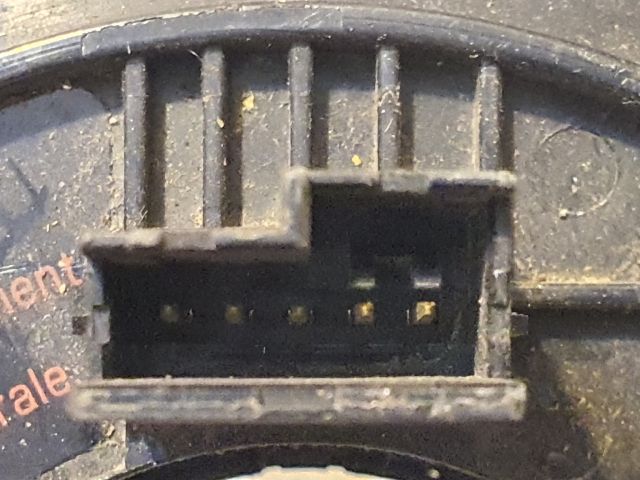 bontott VW GOLF IV Légzsák Átvezető Szalagkábel