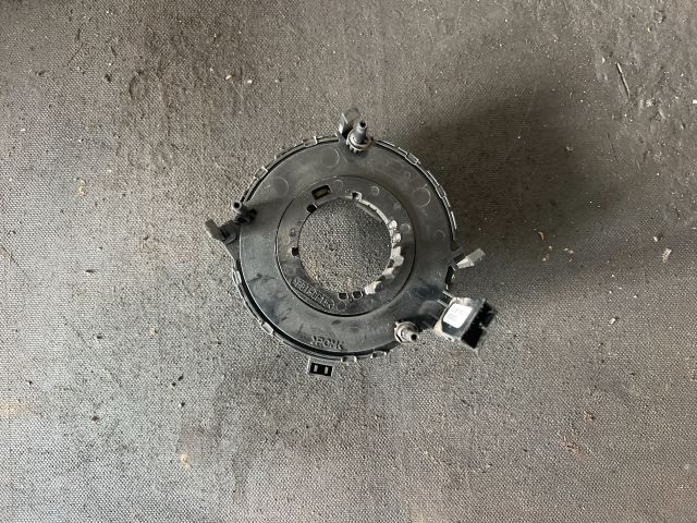 bontott VW GOLF IV Légzsák Átvezető Szalagkábel