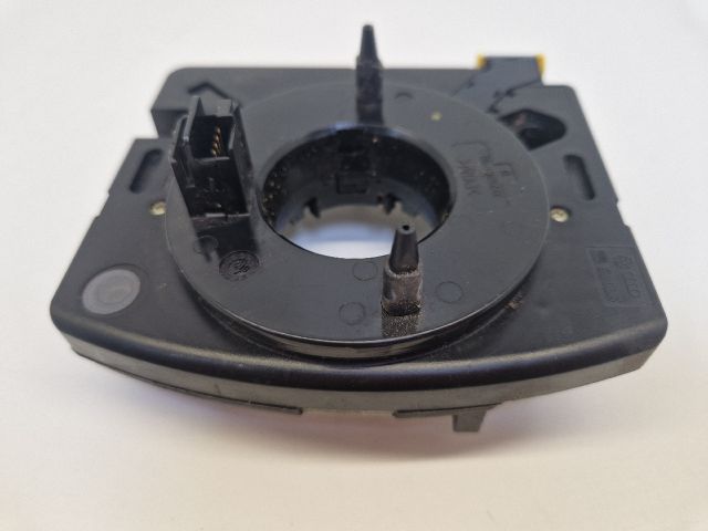 bontott VW GOLF IV Légzsák Átvezető Szalagkábel