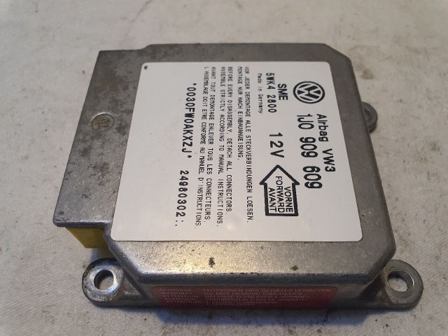 bontott VW GOLF IV Légzsák Elektronika