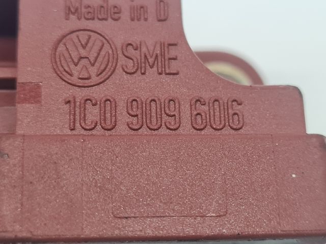 bontott VW GOLF IV Légzsák Indító Modul Oldallégzsák