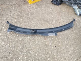 bontott VW GOLF IV Levélrács