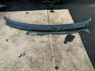 bontott VW GOLF IV Levélrács