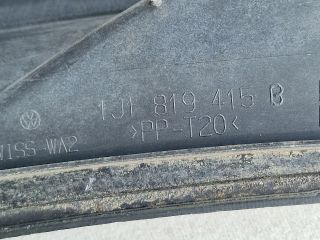 bontott VW GOLF IV Levélrács