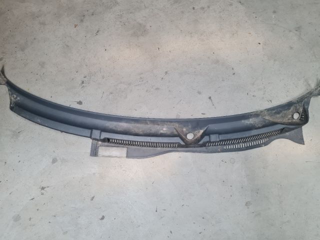 bontott VW GOLF IV Levélrács