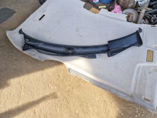 bontott VW GOLF IV Levélrács