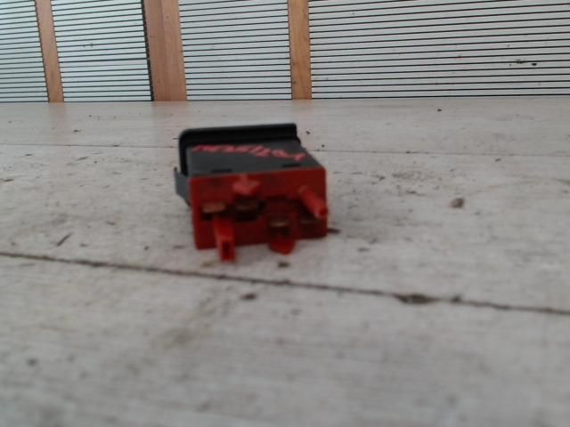 bontott VW GOLF IV Menetstabilizátor Kapcsoló