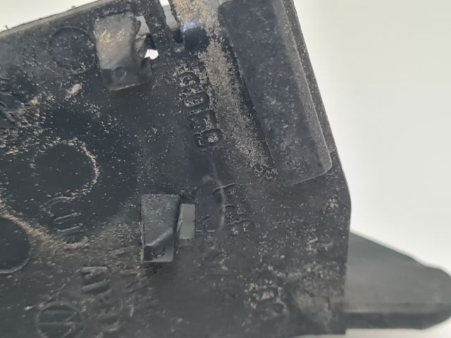 bontott VW GOLF IV Motorháztető Jobb Zsanér