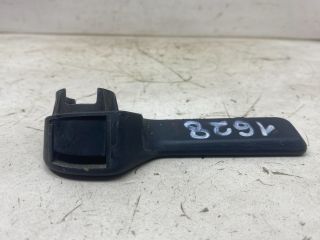 bontott VW GOLF IV Motorháztető Nyitó Kar / Gomb