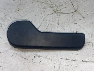 bontott VW GOLF IV Motorháztető Nyitó Kar / Gomb