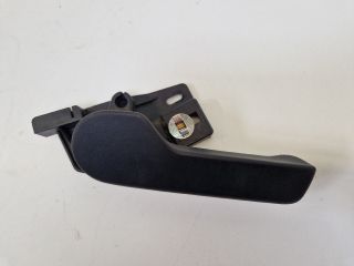 bontott VW GOLF IV Motorháztető Nyitó Kar / Gomb