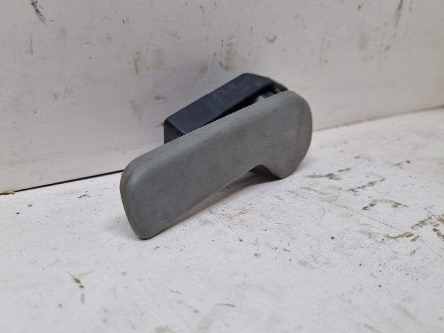 bontott VW GOLF IV Motorháztető Nyitó Kar / Gomb