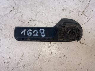 bontott VW GOLF IV Motorháztető Nyitó Kar / Gomb