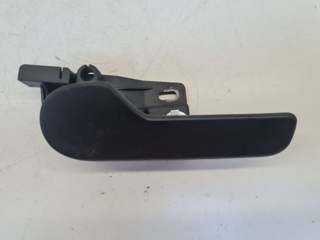 bontott VW GOLF IV Motorháztető Nyitó Kar / Gomb