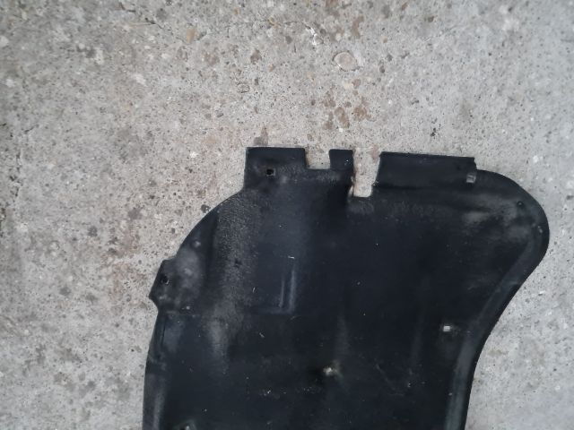 bontott VW GOLF IV Motorháztető Szigetelés