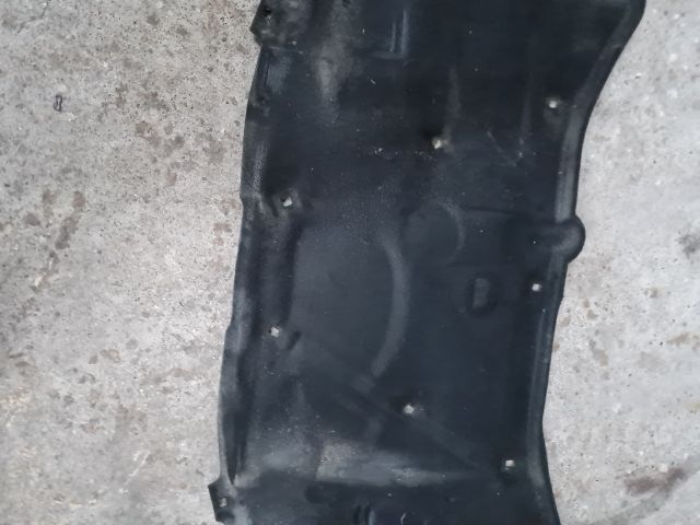 bontott VW GOLF IV Motorháztető Szigetelés