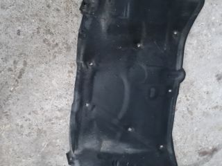 bontott VW GOLF IV Motorháztető Szigetelés