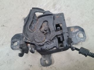 bontott VW GOLF IV Motorháztető Zárszerkezet