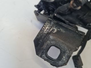 bontott VW GOLF IV Motorháztető Zárszerkezet