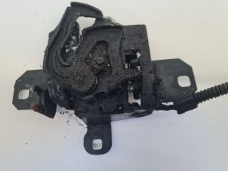 bontott VW GOLF IV Motorháztető Zárszerkezet