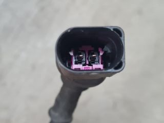 bontott VW GOLF IV Motorháztető Zárszerkezet