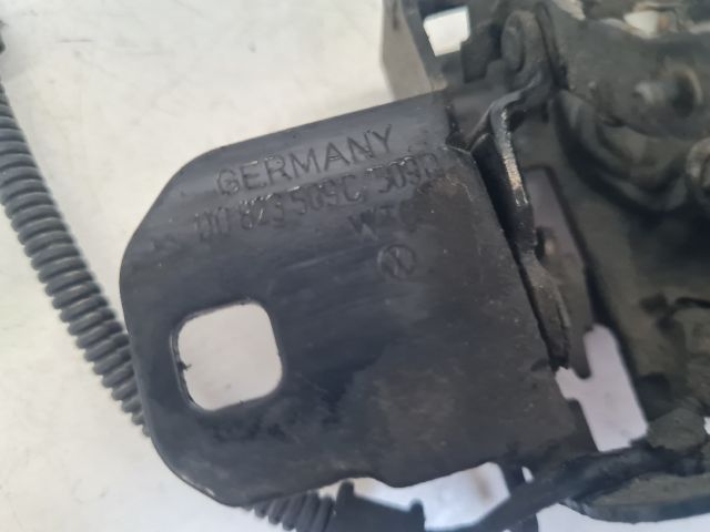 bontott VW GOLF IV Motorháztető Zárszerkezet