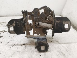 bontott VW GOLF IV Motorháztető Zárszerkezet