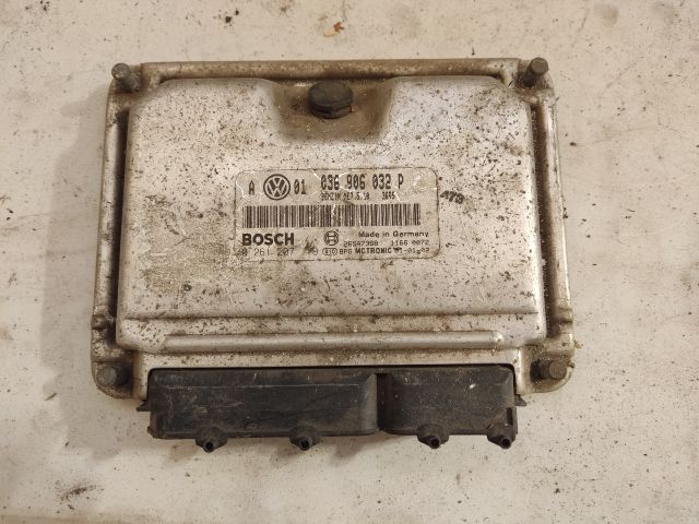 bontott VW GOLF IV Motorvezérlő