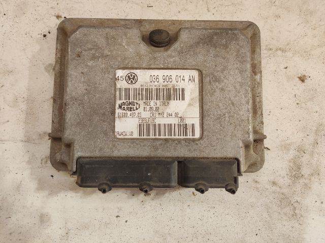 bontott VW GOLF IV Motorvezérlő