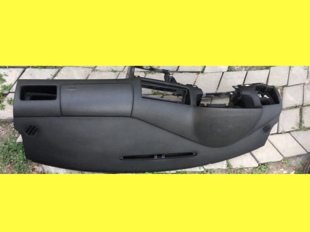 bontott VW GOLF IV Műszerfal Héj