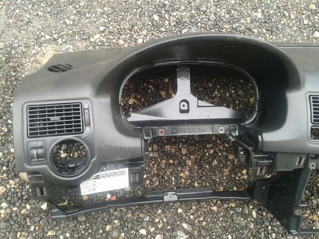 bontott VW GOLF IV Műszerfal Héj