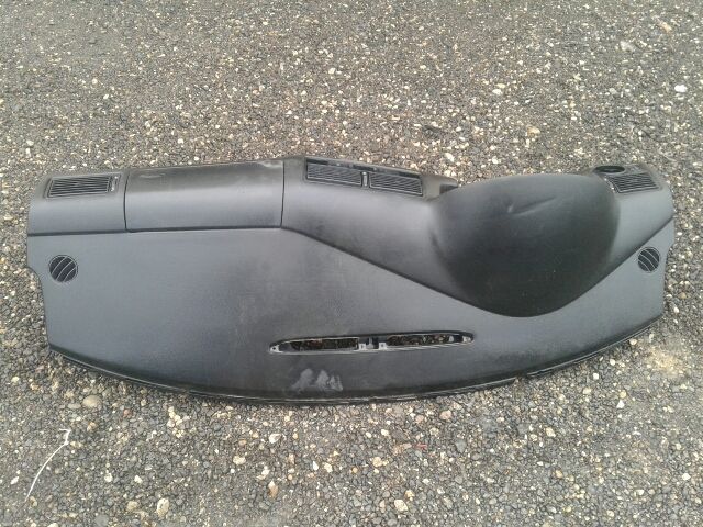 bontott VW GOLF IV Műszerfal Héj