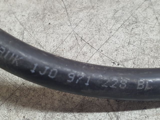 bontott VW GOLF IV Negatív Kábel