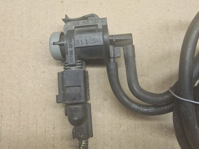 bontott VW GOLF IV Nyomásszabályzó Szelep