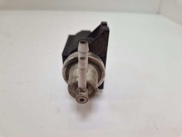 bontott VW GOLF IV Nyomásszabályzó Szelep