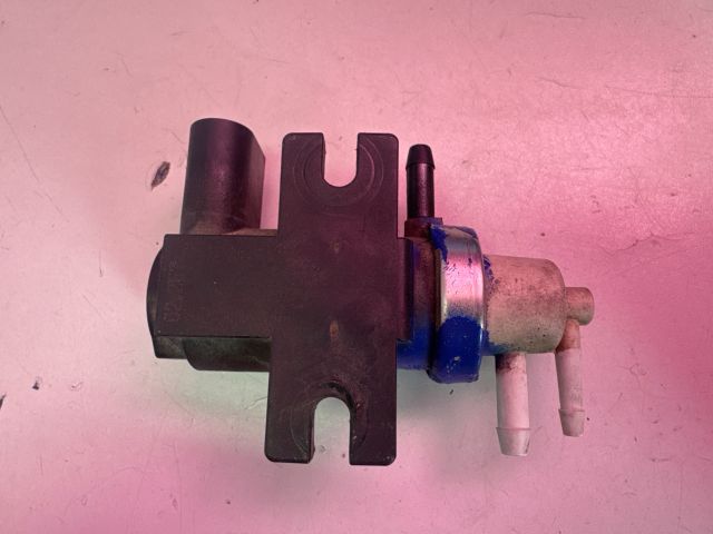 bontott VW GOLF IV Nyomásszabályzó Szelep