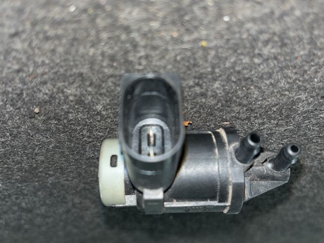 bontott VW GOLF IV Nyomásszabályzó Szelep