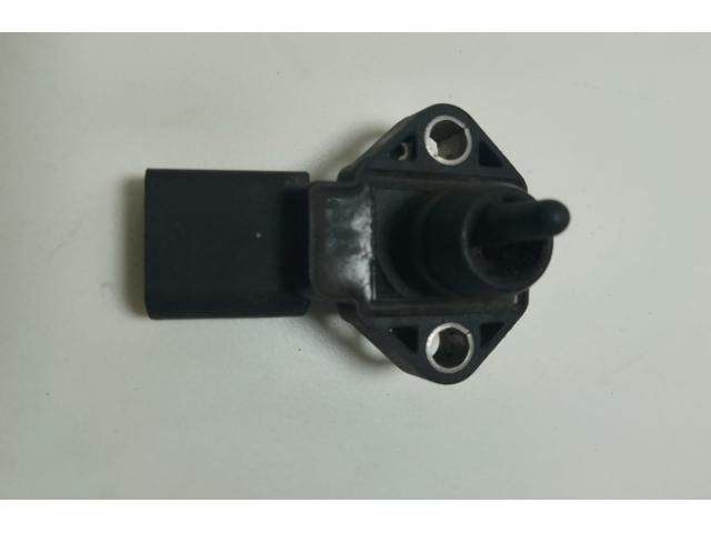 bontott VW GOLF IV Nyomástartó Szelep