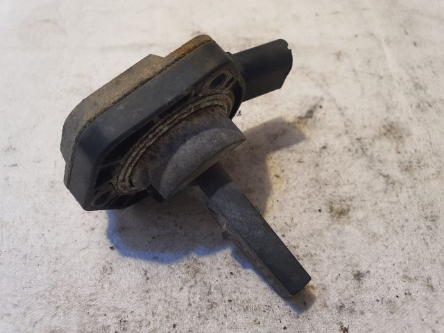 bontott VW GOLF IV Olajszint Jeladó