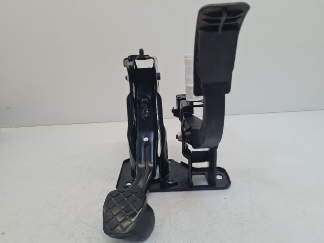 bontott VW GOLF IV Pedálsor (Gáz, Fék, Kuplung)